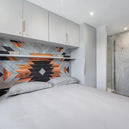 Appartement Rénové Avec Accès Direct Aux Pistes, 3 Chambres, 1850 - Fr-1-564-75